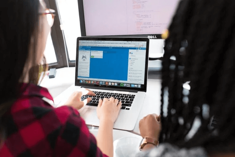 Students attending online language course